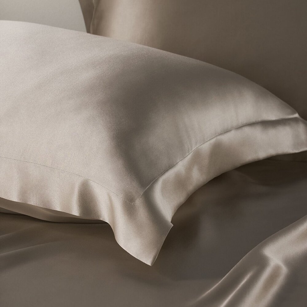 Brand new Lilysilk pillowcase 25 momme